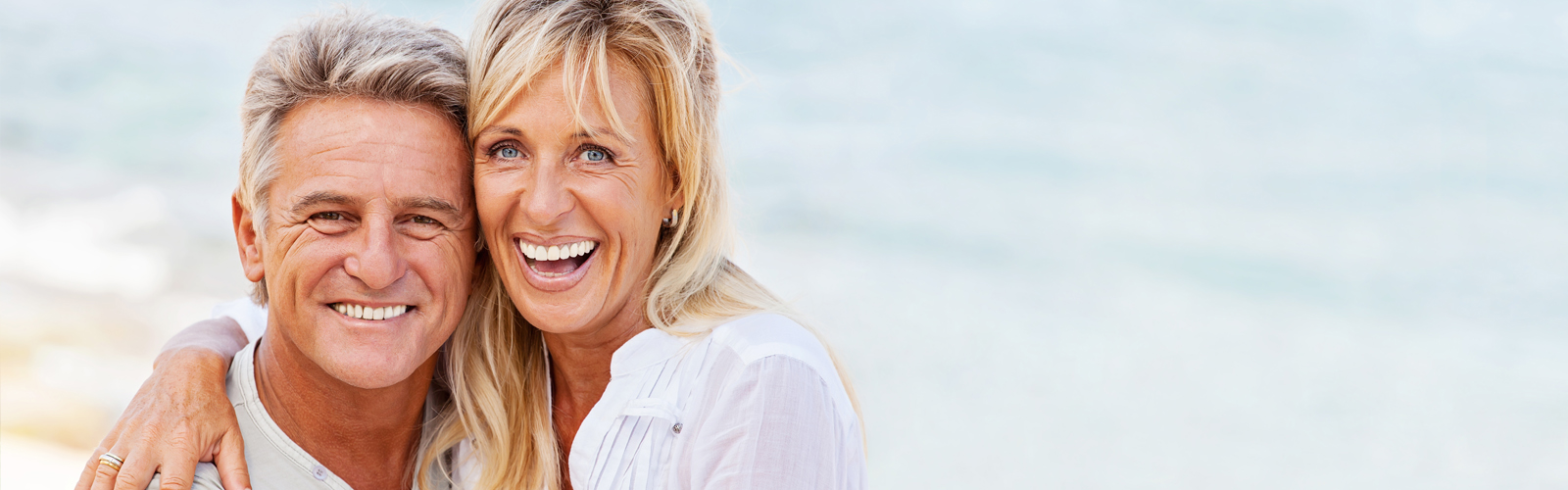 Why does my crown tooth hurt?